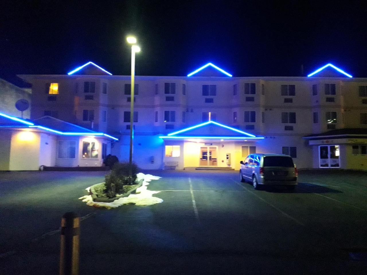 George Mountain View Hotel & Resto ميريت المظهر الخارجي الصورة